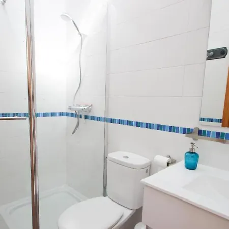 Acogedor Adosado Con Piscina Solo Familias Y Parejas Holiday home *